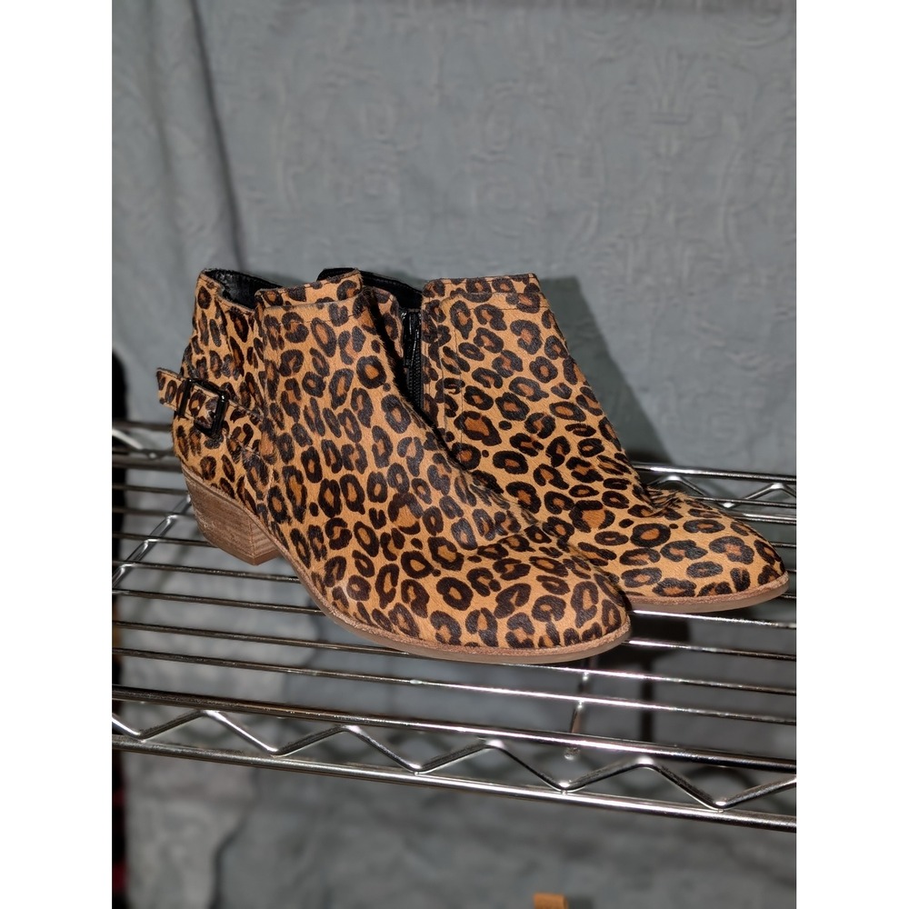 Gianni Bini Women's 9M Leopard Calf Hair Ankle Boots Leather Buckle Western